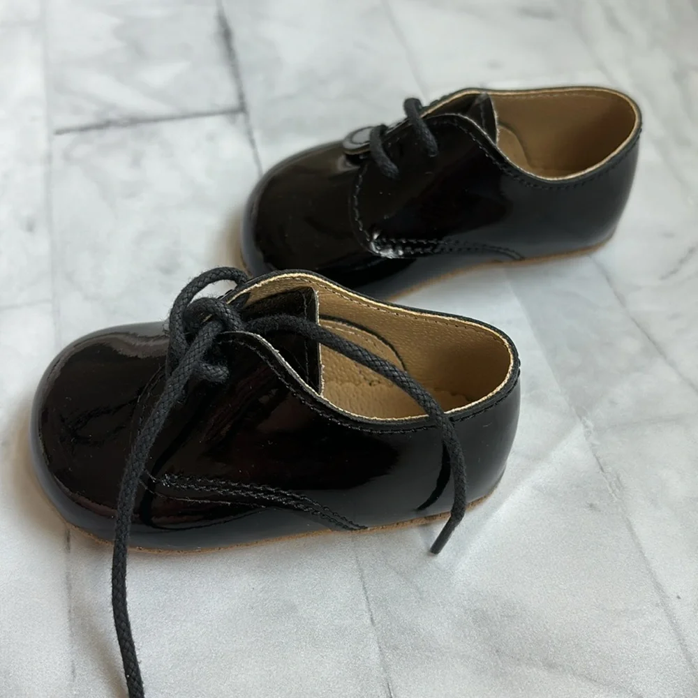 Early Days “Thomas” Black Patent Leather Pre-Walker Shoes